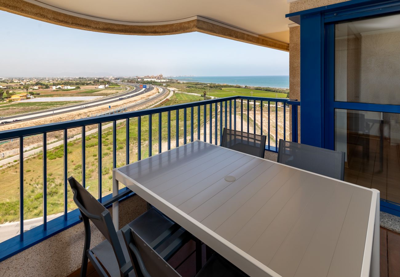 Apartamento Patacona Surfing Beach Valencia Alboraya Mare Nostrum Terraza apartamento con vistas playa y huerta alboraya-valencia