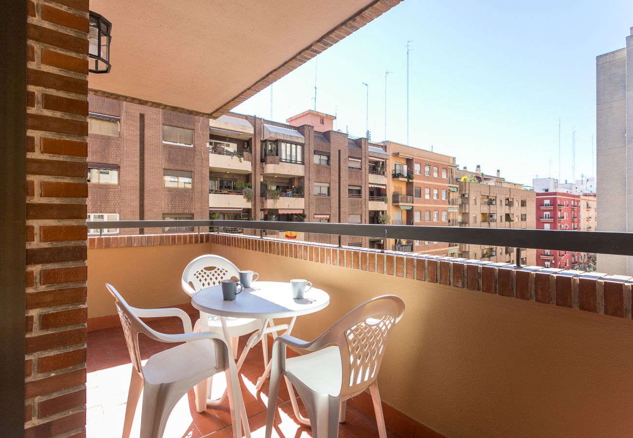 Apartment in Valencia / València - Mestalla Home