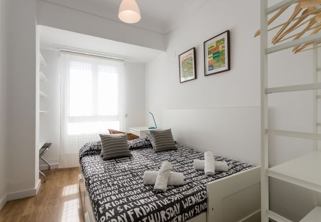 Apartment in Valencia / València - Opera Views Apartment in Valencia / València - Opera Views