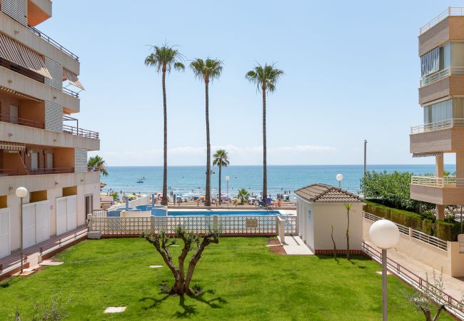 Apartment in Oropesa del Mar - La Concha Beachfront II Apartment in Oropesa del Mar - La Concha Beachfront II