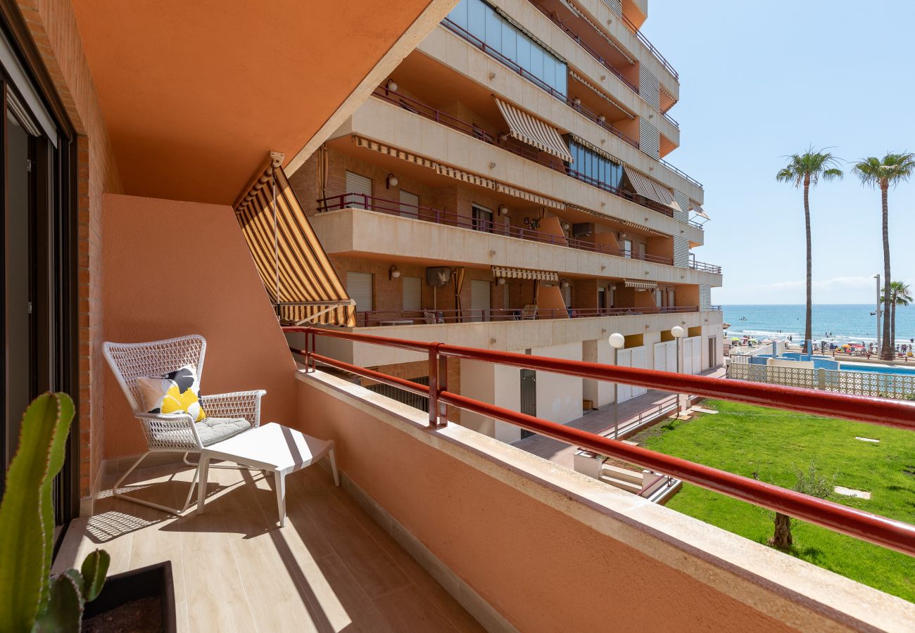 Apartment in Oropesa del Mar - La Concha Beachfront II Apartment in Oropesa del Mar - La Concha Beachfront II