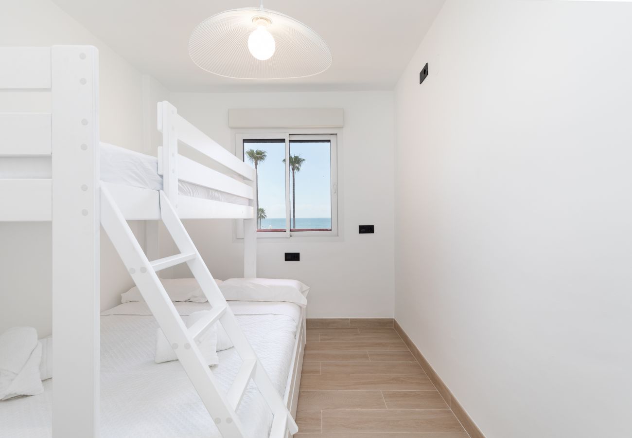 Apartment in Oropesa del Mar - La Concha Beachfront II Apartment in Oropesa del Mar - La Concha Beachfront II