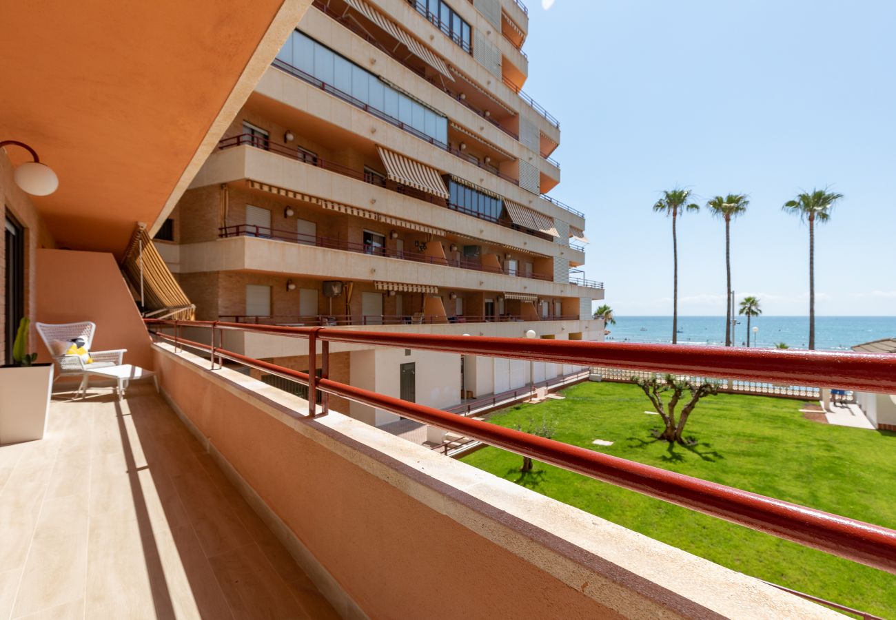 Apartment in Oropesa del Mar - La Concha Beachfront II Apartment in Oropesa del Mar - La Concha Beachfront II