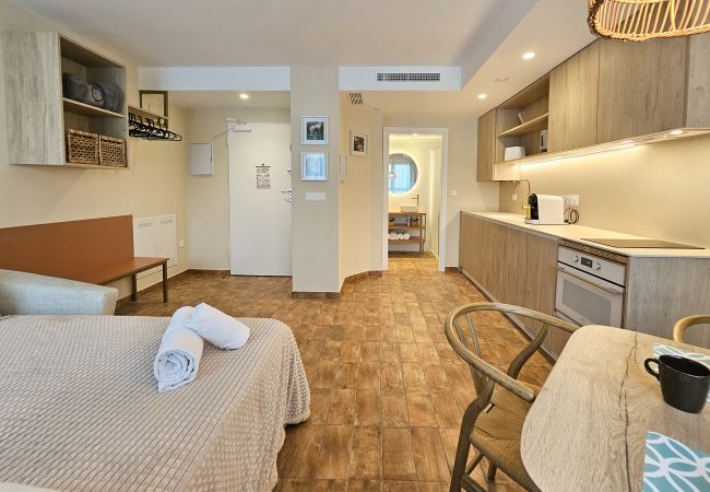 Studio in Valencia / València - Apartamentos Las Ciencias Studio Q Studio in Valencia / València - Apartamentos Las Ciencias Studio Q